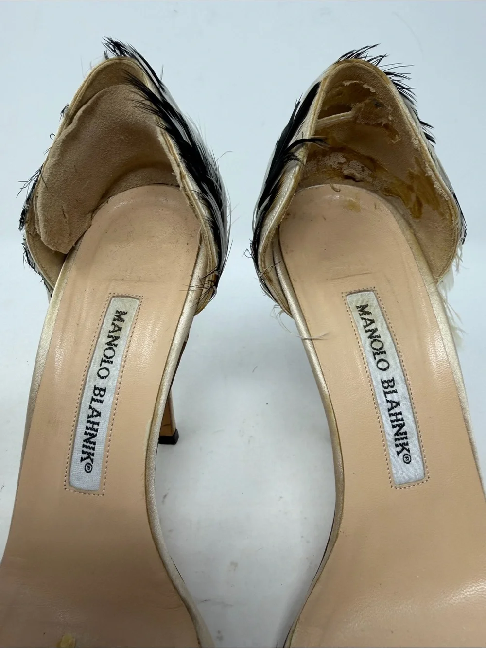Manolo Blahnik Black White Feather D’Orsay Heels Womens Size EU 36.5